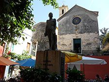 click to zoom Corniglia - Oratory of the Flagellants of St Catherine and the monument
